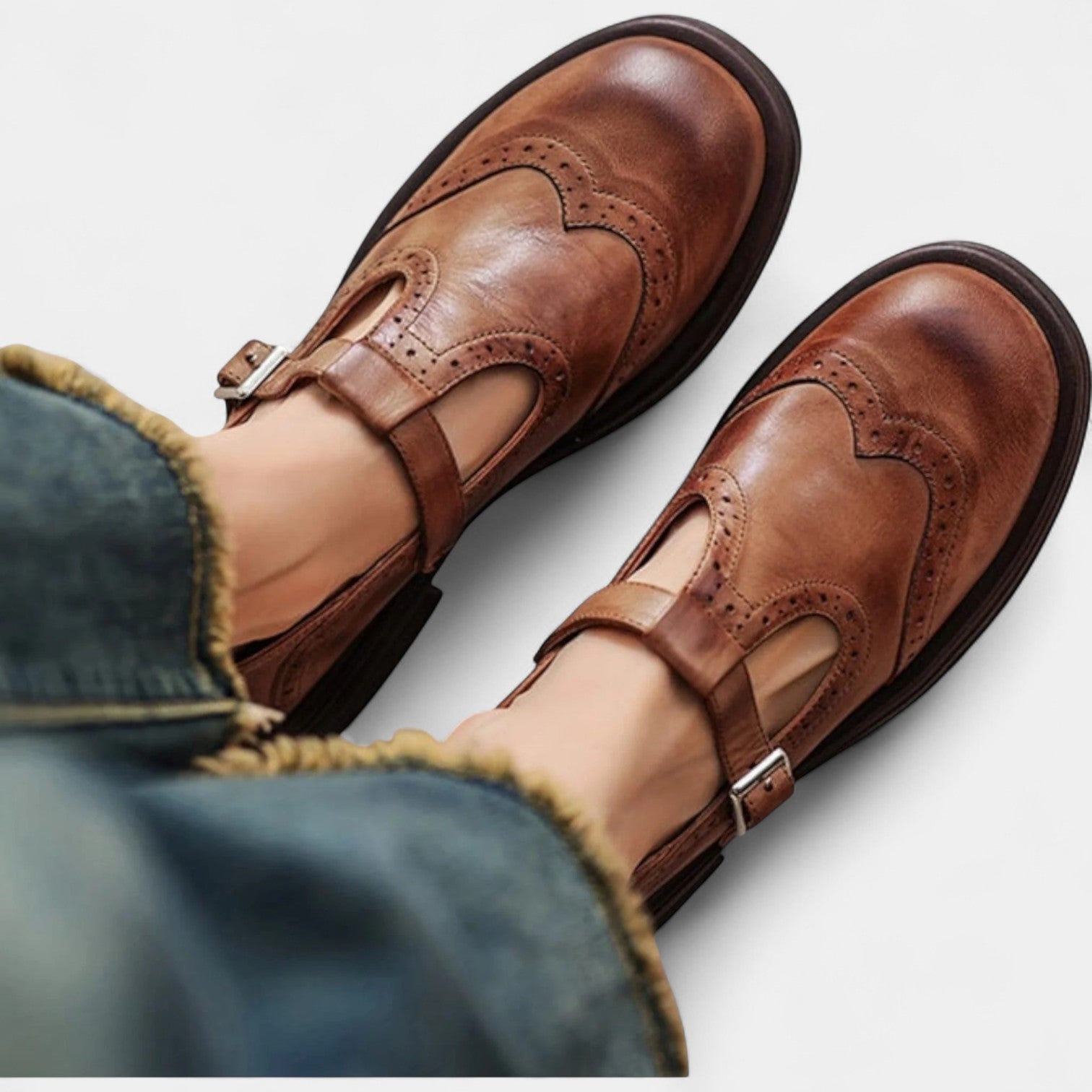 EMELIA LEATHER TALONS SHOES