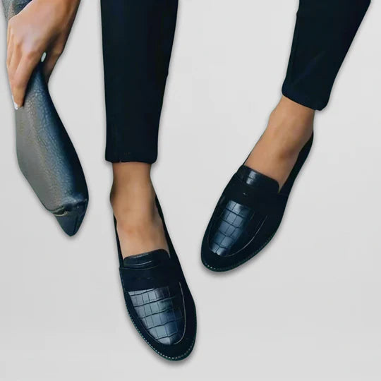 NORA LEATHER LOAFER